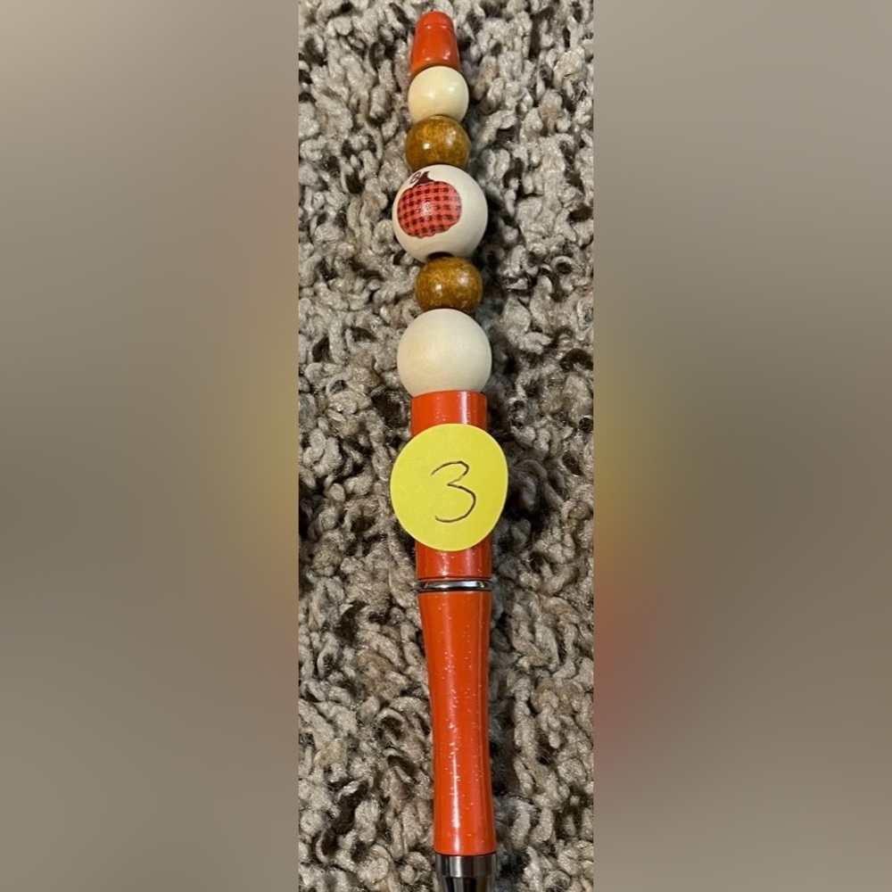 Precious pens presents super cute orange glitter pumpkin pen.